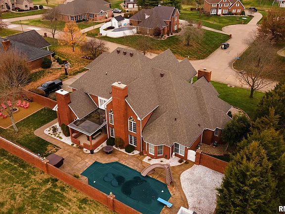 4th image of 2203 Steeplechase Dr