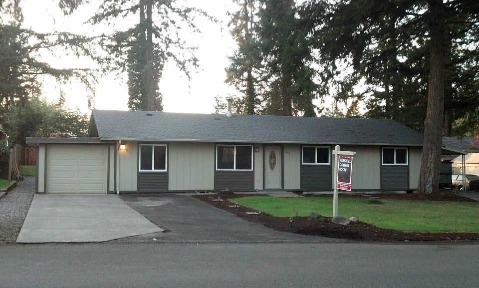 1st image of 1243 Neil St NE