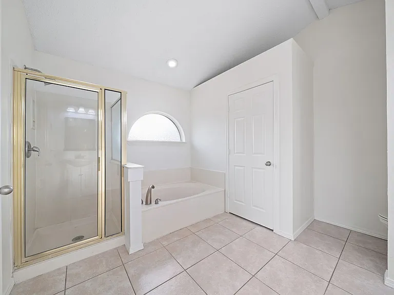 1414 Dudley Dr — Photo 14
