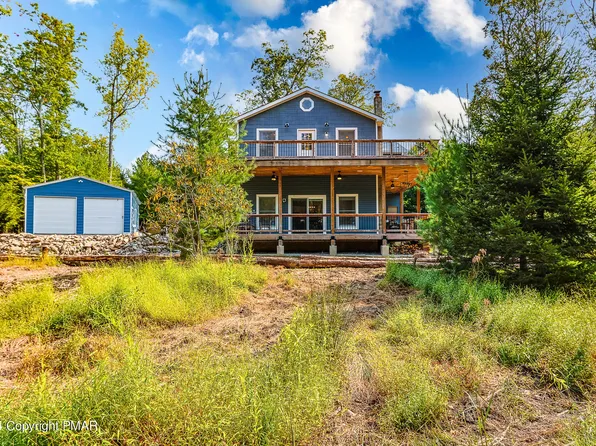 1007 Delaware Ln, Stroudsburg, PA 18360