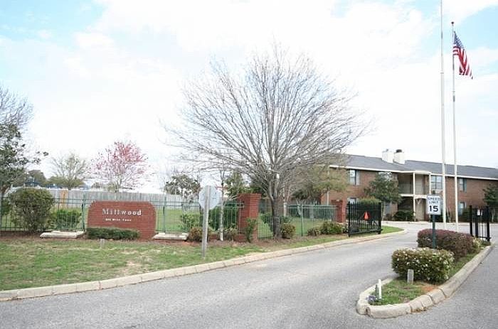 1st image of 222 Weis Ln APT 3C