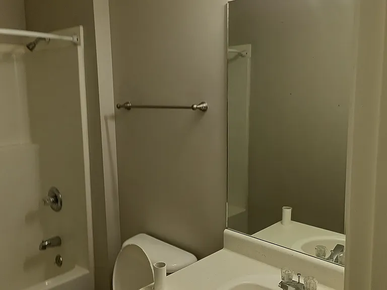 203 Sunchase Dr — Photo 10