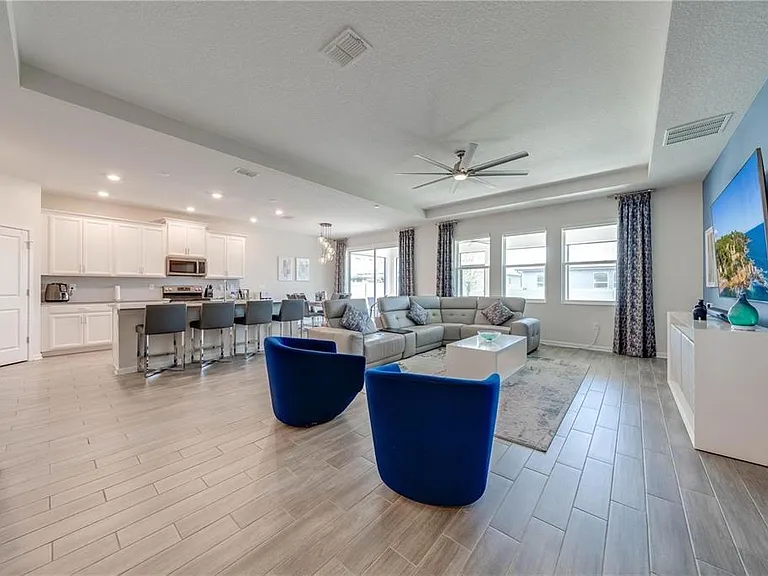 5301 Amersham Ln — Photo 29