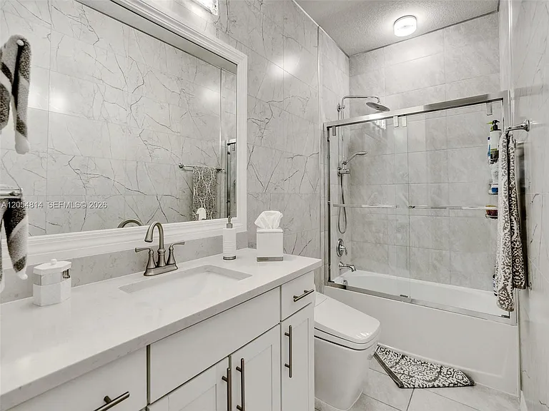 4414 Ficus St — Photo 22