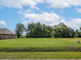 209 Le Belle Maison Dr, Raceland, LA 70394