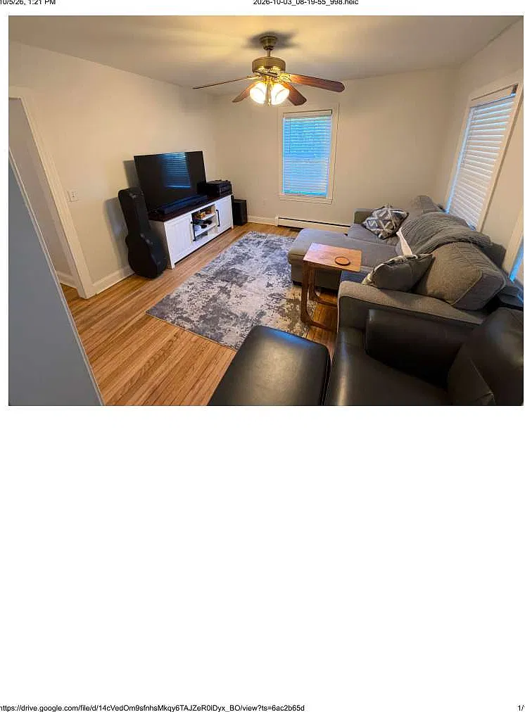 3 bed, 1.5 bath, 1596 sqft, $2,800 — Photo 2
