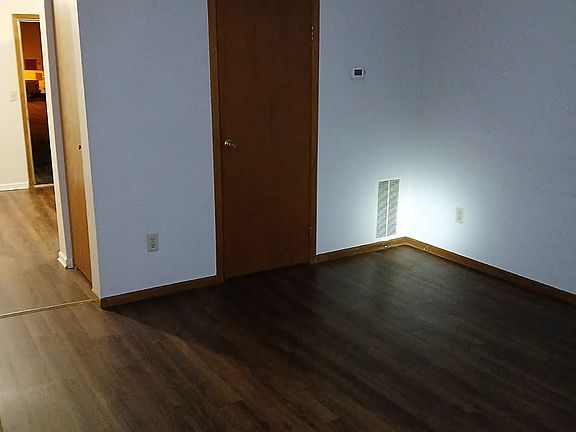2nd image of 2533 Sandbury Blvd #2533
