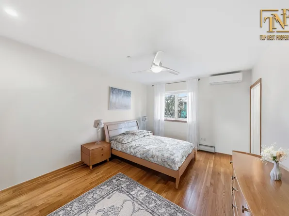 2800 East 29th Street image 8 of 22