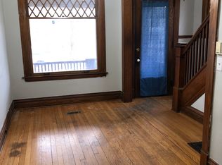 713 W Kalamazoo Ave, Kalamazoo, MI 49007