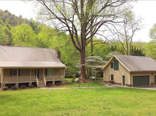 95 Trillium Rd, Suches, GA 30572