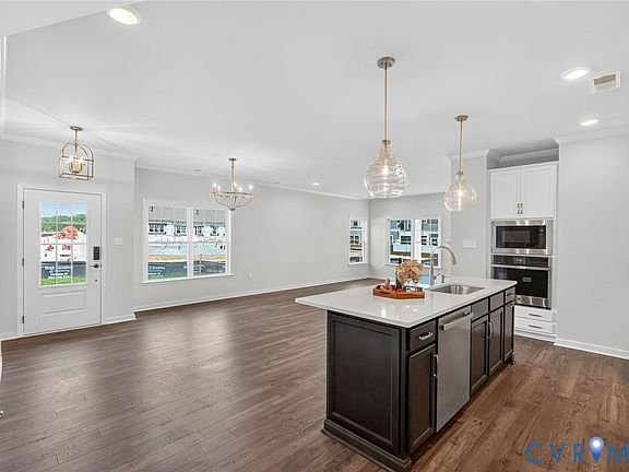 4th image of 16422 Creekstone Point Ave