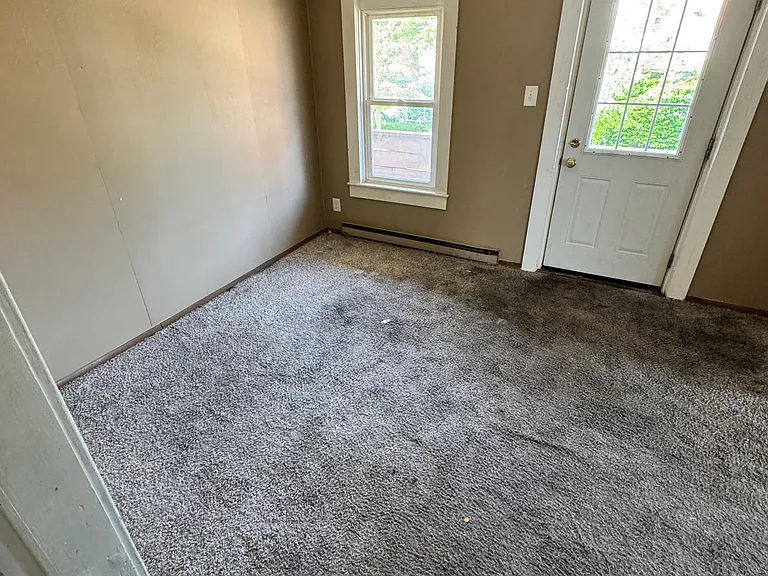 801 W Pleasant St — Photo 1