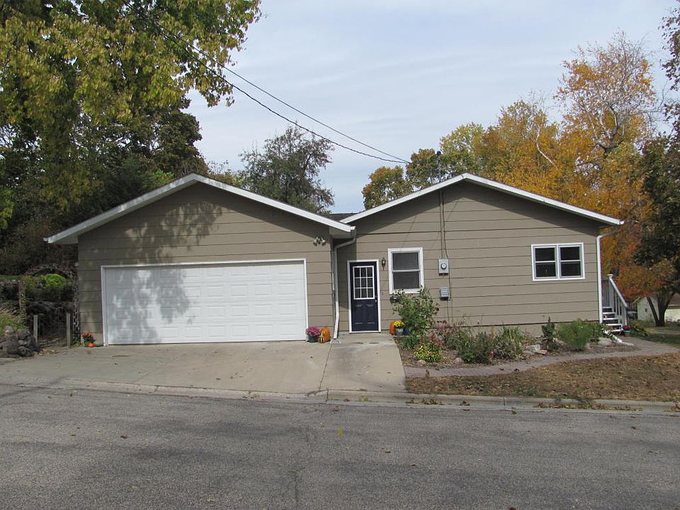 1st image of 1312 Fargo Ave