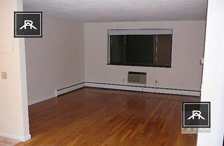 1st image of 224 Babcock St #3G
