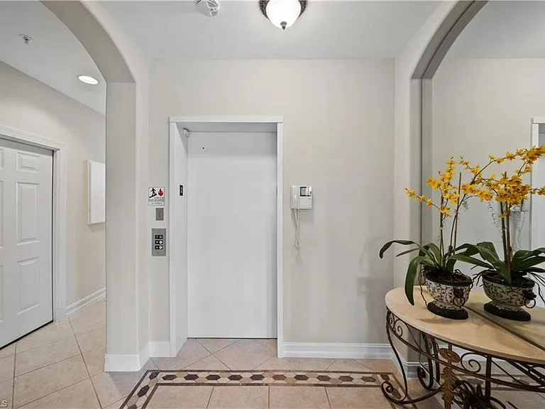 2658 Bolero Dr #9-2 — Photo 9