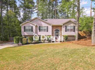 104 Battle Gate Ln, Dallas, GA 30157