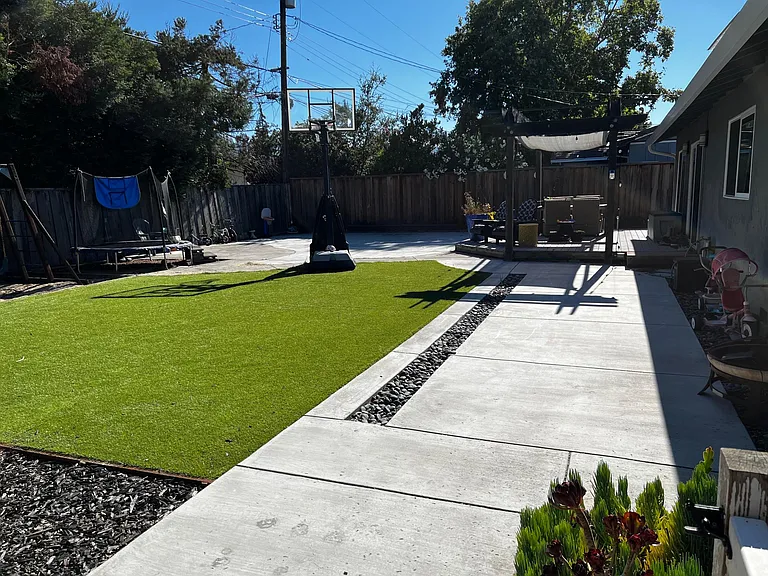 18266 Vanderbilt Dr — Photo 8