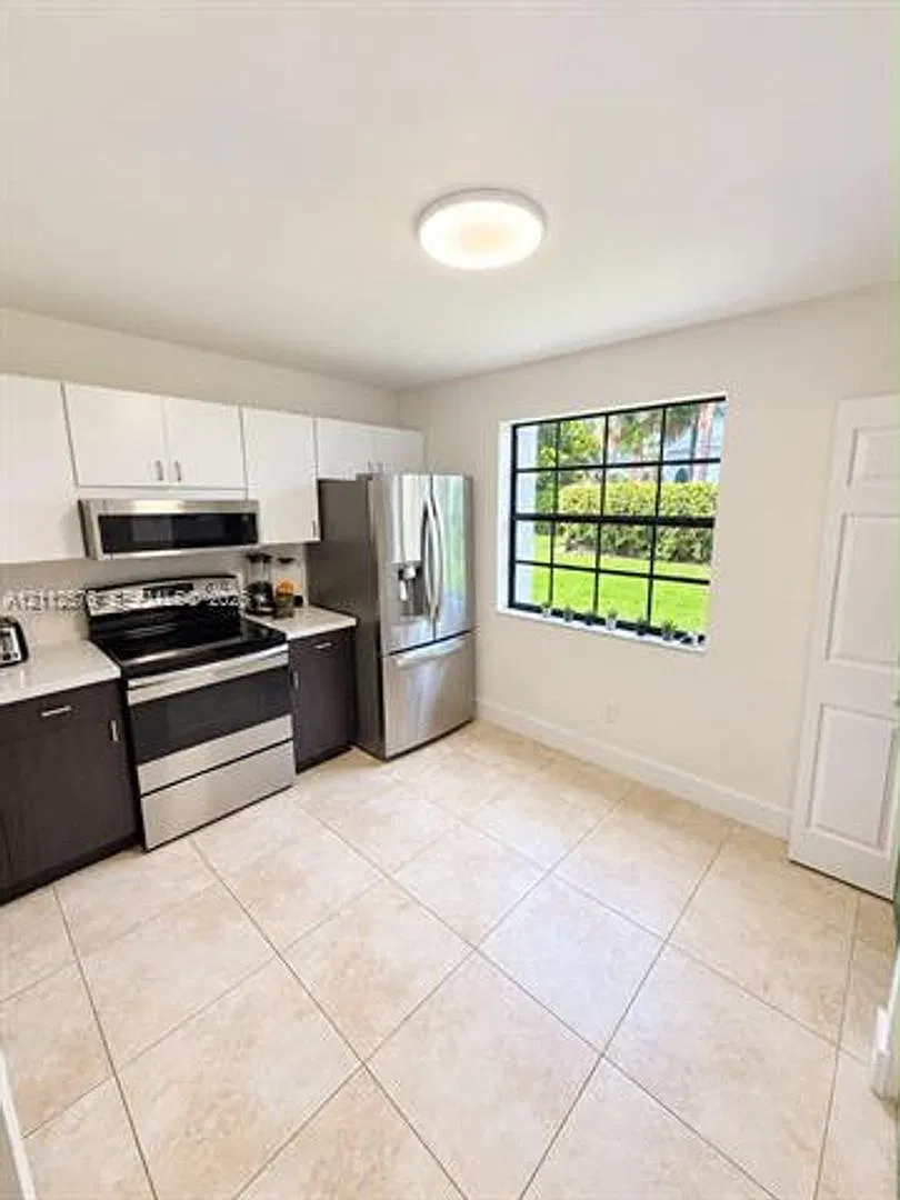 3552 Magellan Cir cu-126, Aventura, FL 33180 — Photo 1