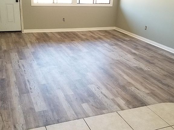 4th image of 679 Center St #7