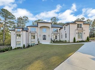 4366 Alba Ln, Buford, GA 30519