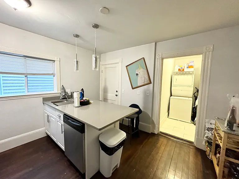 32 Rawson St #1 — Photo 9
