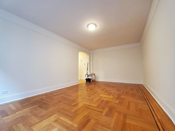 2nd image of 50 Shore Blvd APT 4J
