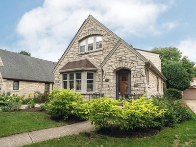 2821 N 70th STREET, Milwaukee, WI, 53210