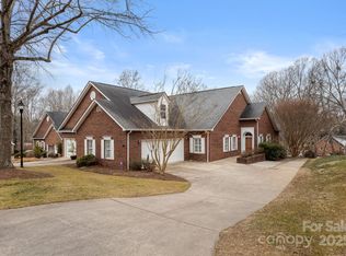 112 Columns Cir, Shelby, NC 28150