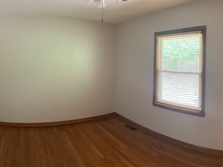 2911 Davis St — Photo 29