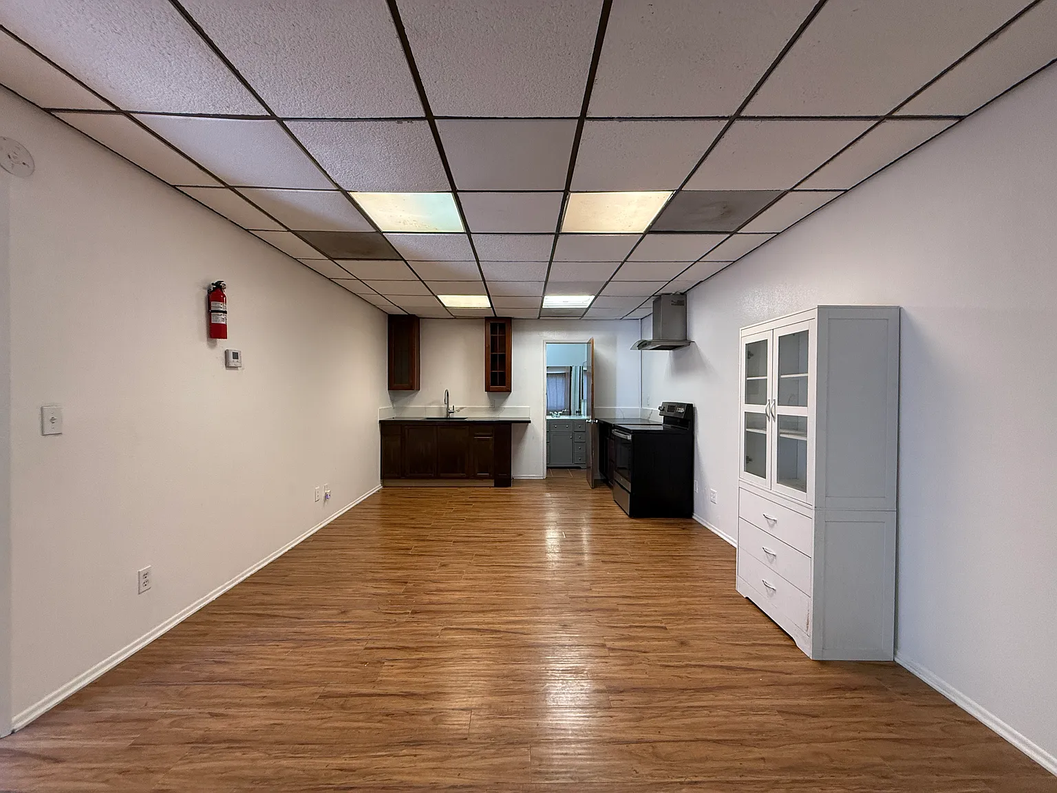 2 bed, 1.5 bath, 1000 sqft, $2,500 — Photo 4
