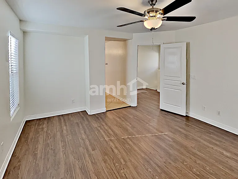 3843 E Santa Fe Ln — Photo 10
