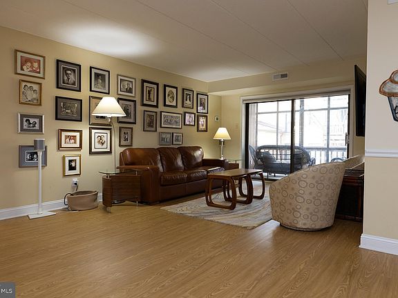 5th image of 3115 Heather Ct