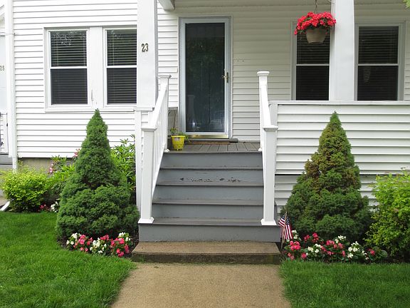 23 Harvard - porch
