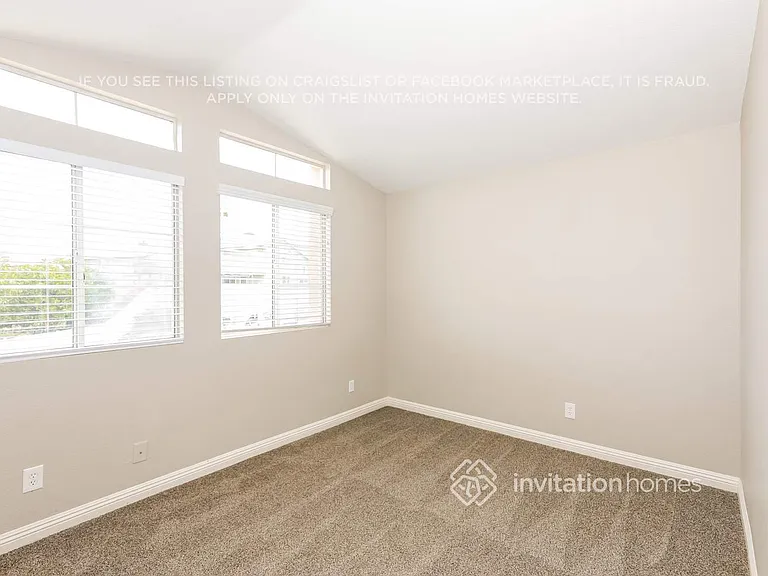 27451 Echo Canyon Ct — Photo 14