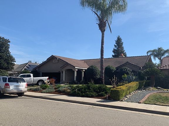 2nd image of 3811 E Feemster Ave