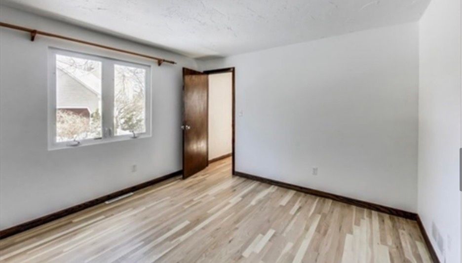 1st image of 100 Bridge St