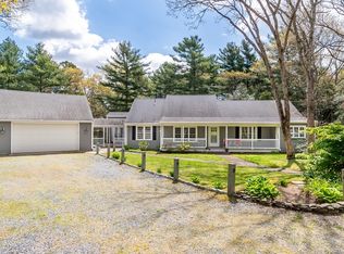 450 Santuit Newtown Rd, Barnstable, MA 02630