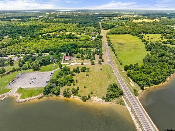 3rd image of 180 County Road 1886