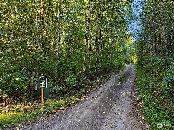 4th image of 358 XX NE Moss Lake Road