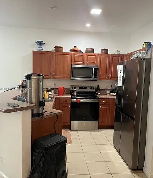 5347 SW 40th Ave — Photo 13