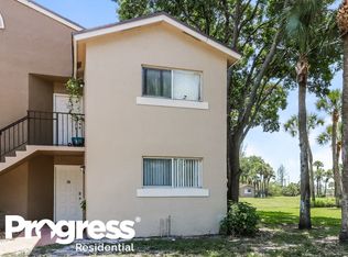 948 Lake Victoria Dr, West Palm Beach, FL 33411