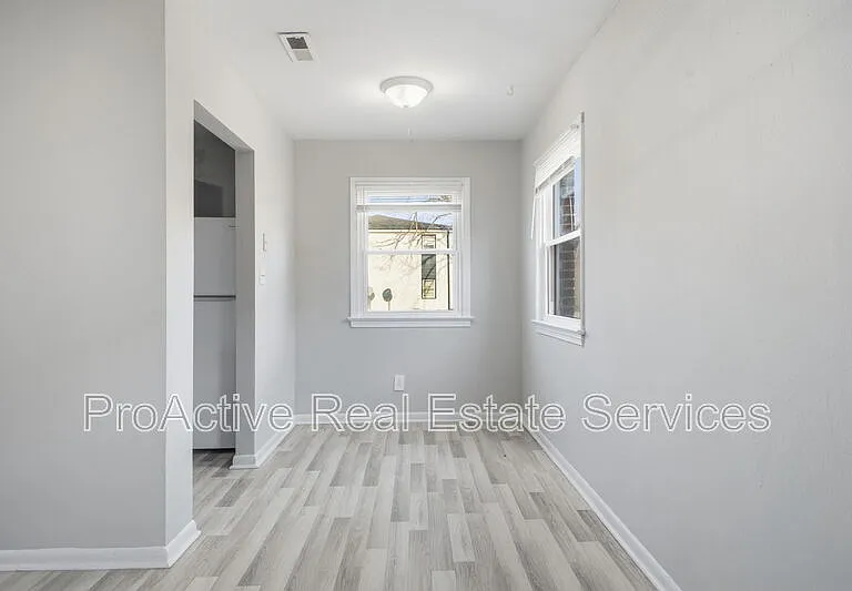 507 Ashlawn Dr #5 — Photo 4