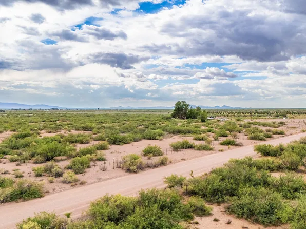 N Maddux Rd, Mc Neal, AZ 85617