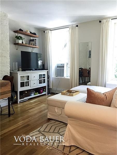 1st image of 18 Charles St APT 3C