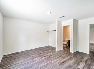 2015 Avenue L UNIT B, Lubbock, TX 79411