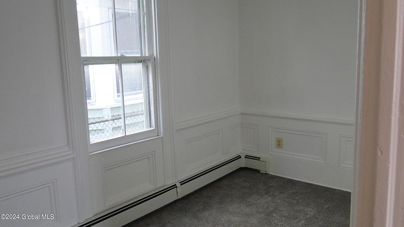 5th image of 511 6th Avenue