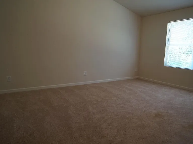 1412 Tamarino Dr — Photo 7