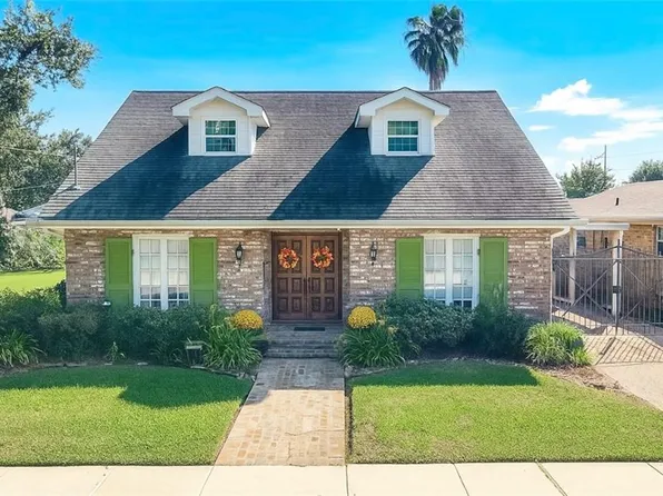 1321 Rose Garden Dr, Metairie, LA 70005