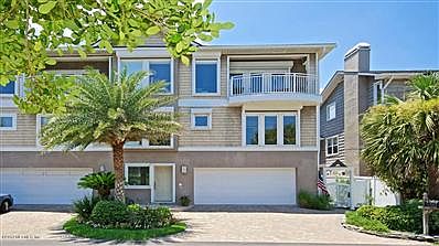 2nd image of 1752 Beach Ave