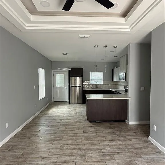 1317 S Xanthia St — Photo 4